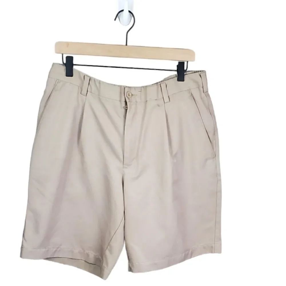 Nike Golf Khaki Beige Shorts